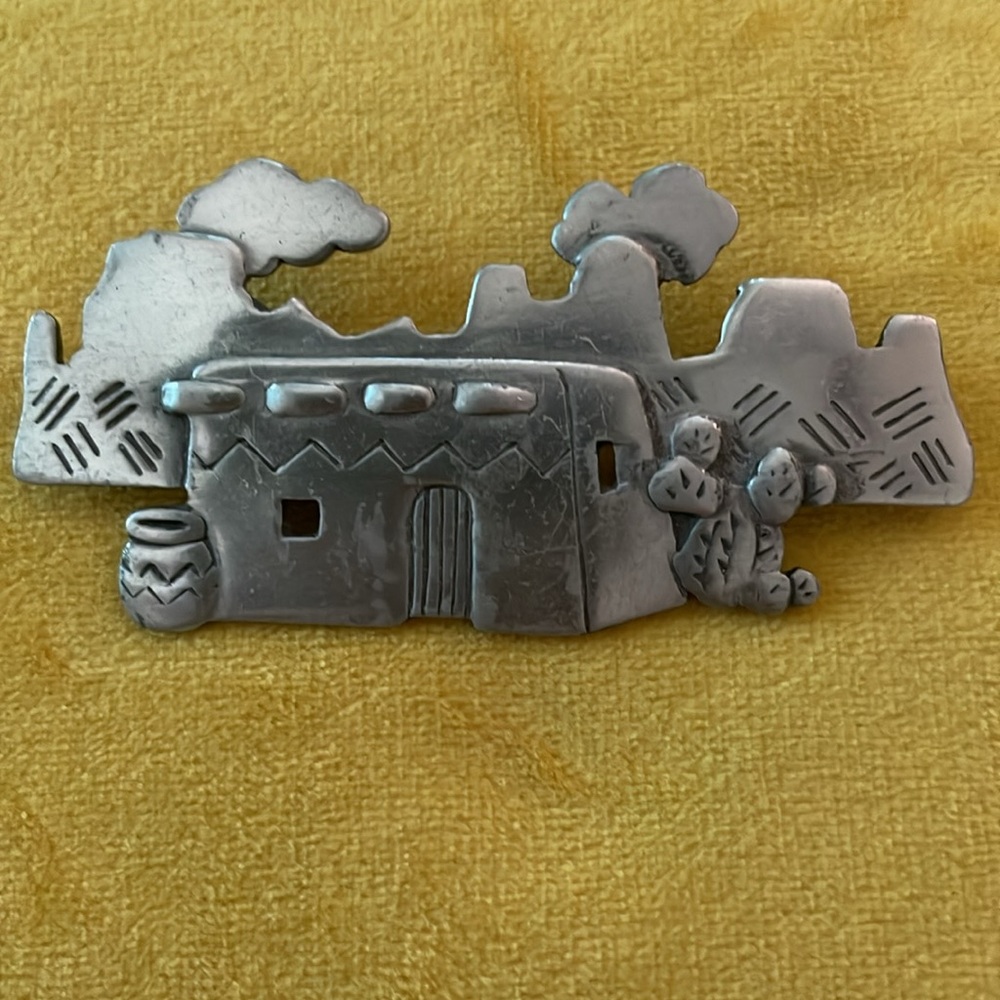 Silver Tone Brooch Pin Set - Picture 6 of 7